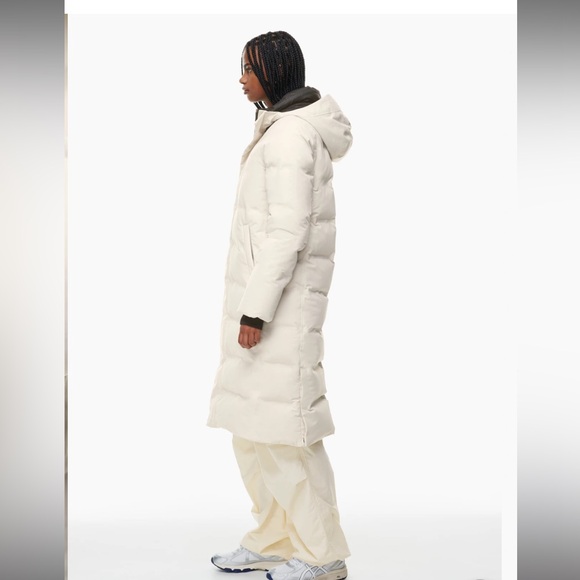 Aritzia TNA The dri parka long medium size in white - Picture 11 of 15